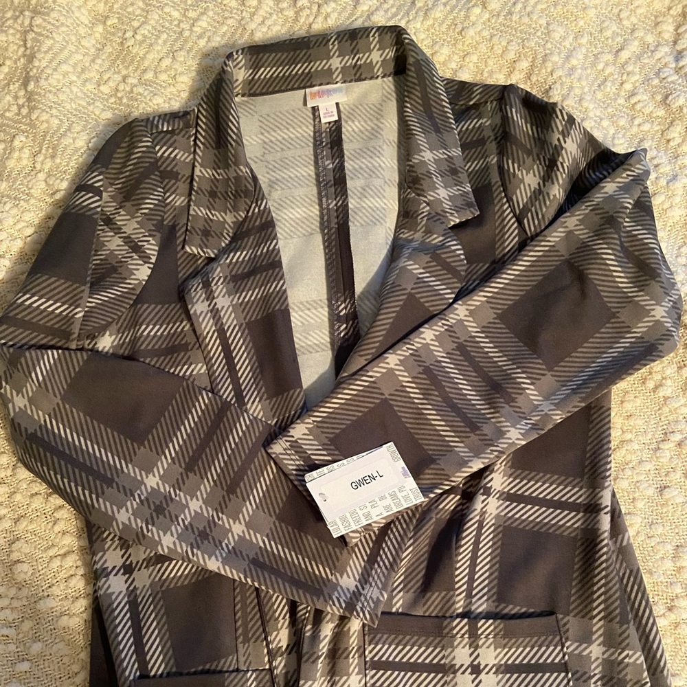 LuLaRoe Gwen